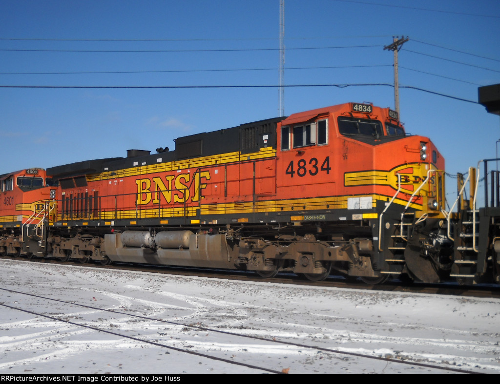 BNSF 4834